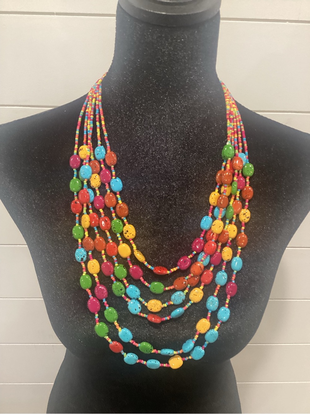 Multicolor Beaded Layered Necklace - Vibrant Statement Jewelry - Picture 3 of 6